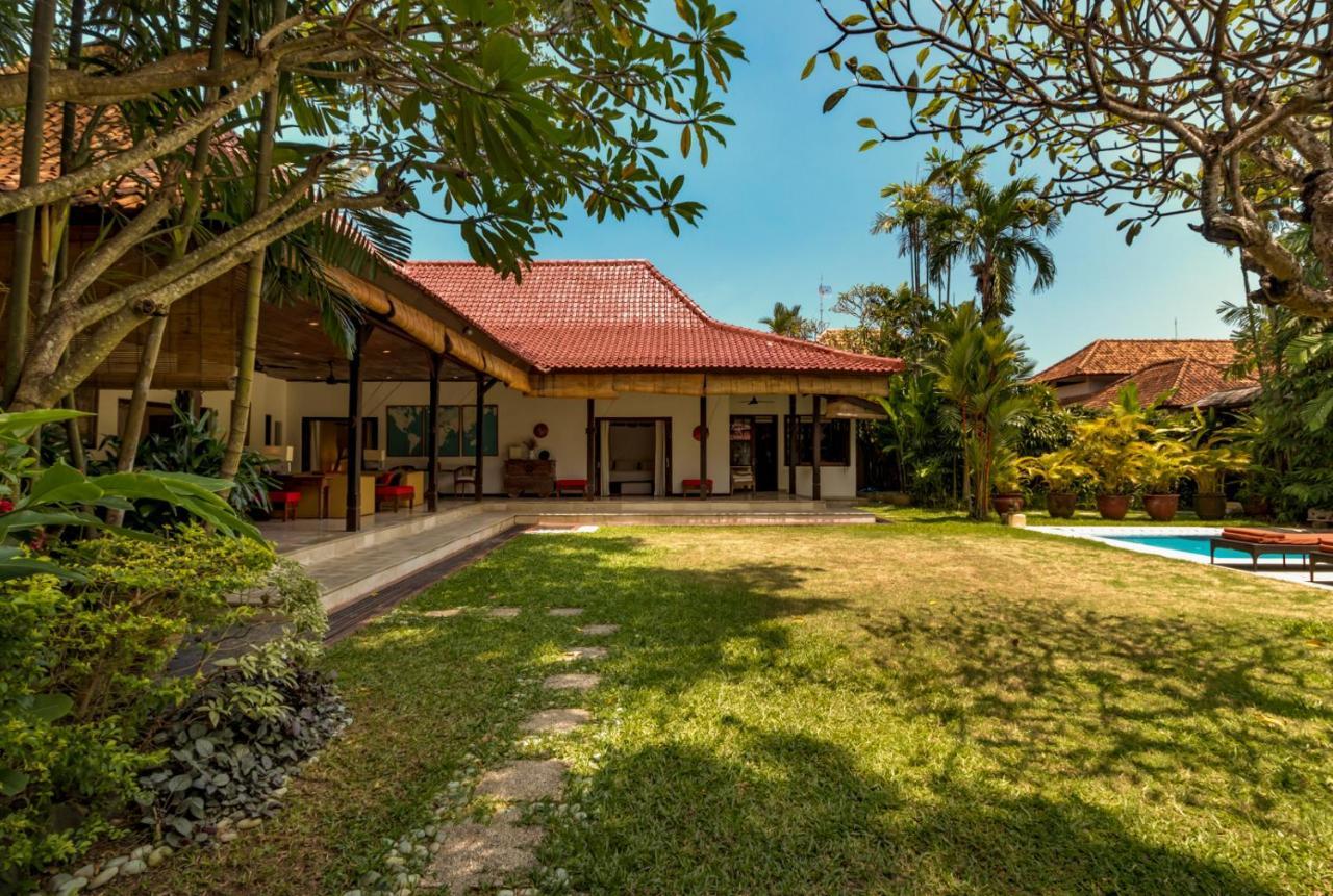 Villa Eight Семиняк Екстериор снимка